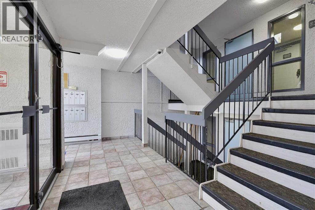 201, 617 56 Avenue SW, Calgary — photo 23