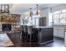 Family room - 381 Woodworth Court, Hamilton, ON L9G2N2 Photo 15