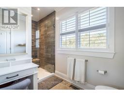 381 Woodworth Court, Hamilton, ON L9G2N2 Photo 22