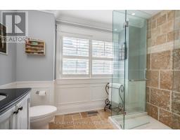 381 Woodworth Court, Hamilton, ON L9G2N2 Photo 31