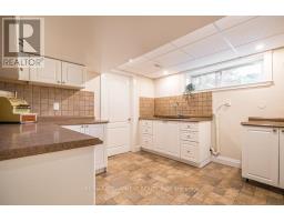 381 Woodworth Court, Hamilton, ON L9G2N2 Photo 37