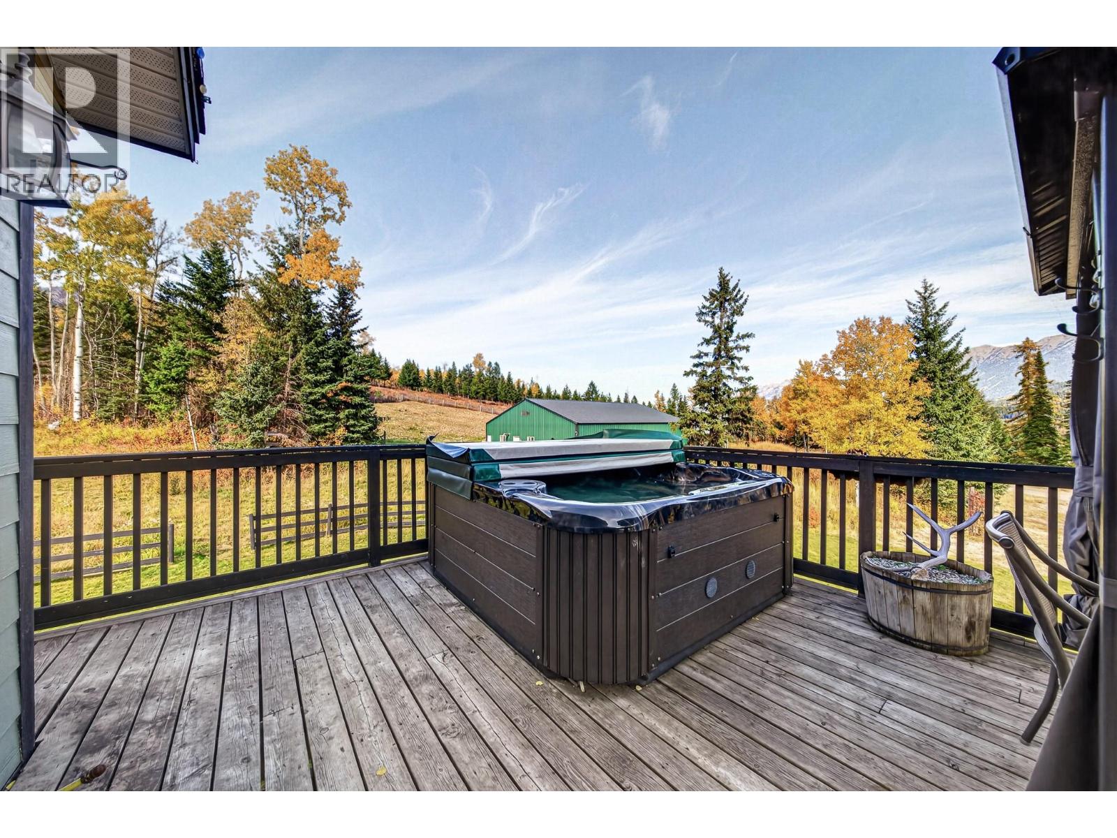 6281 Lower Elk Valley Road - 42