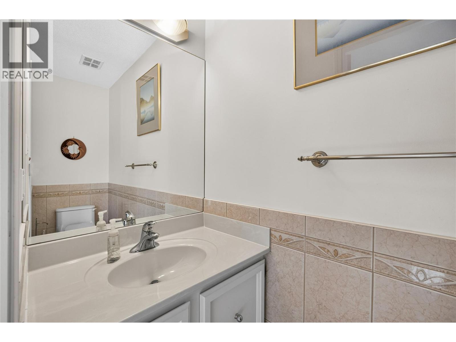 153 Yorkton Avenue - 20