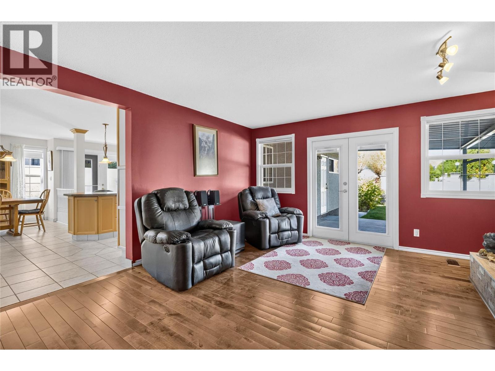 153 Yorkton Avenue - 12