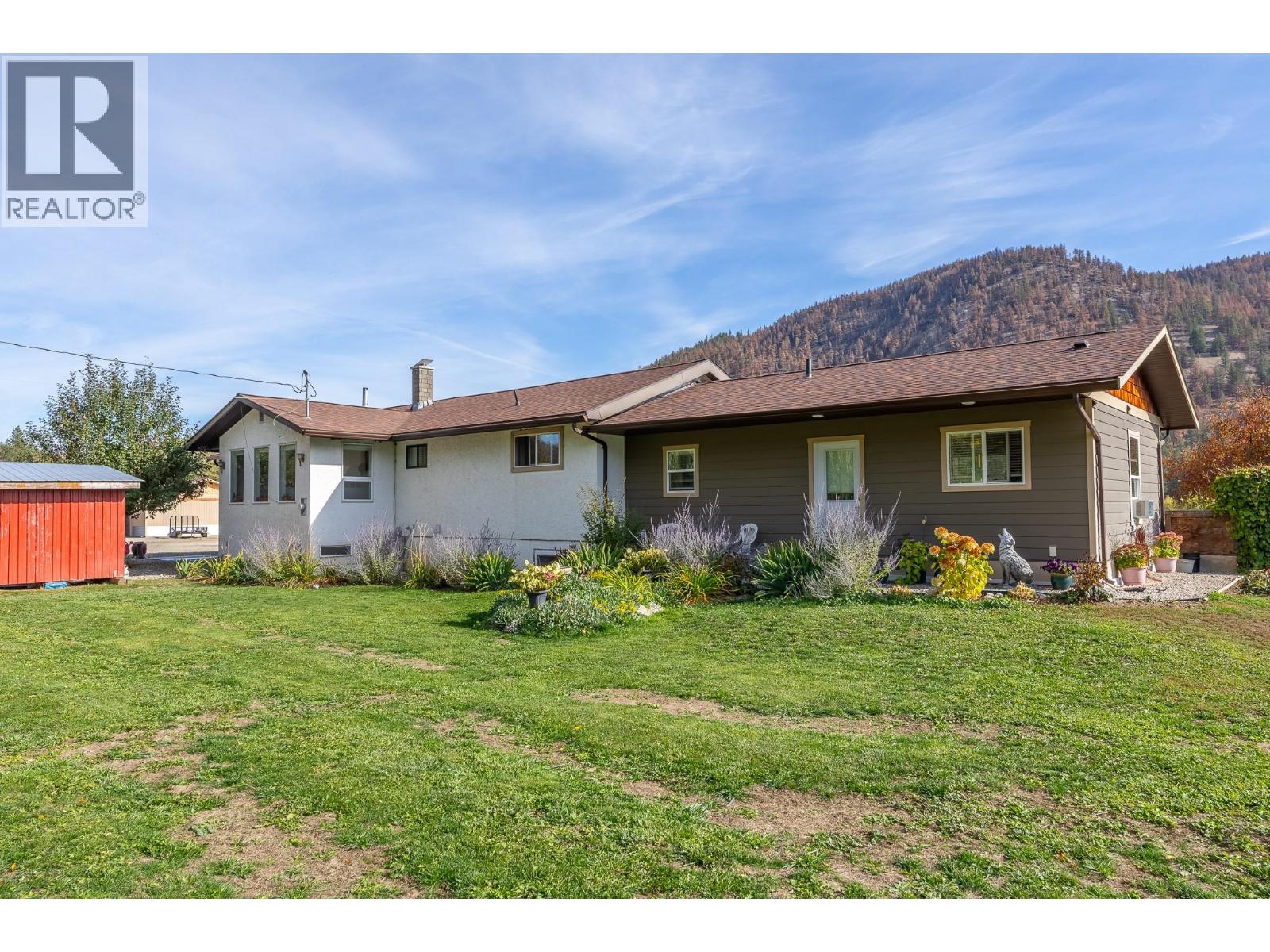 855 Fish Lake Road, Summerland - Image 1