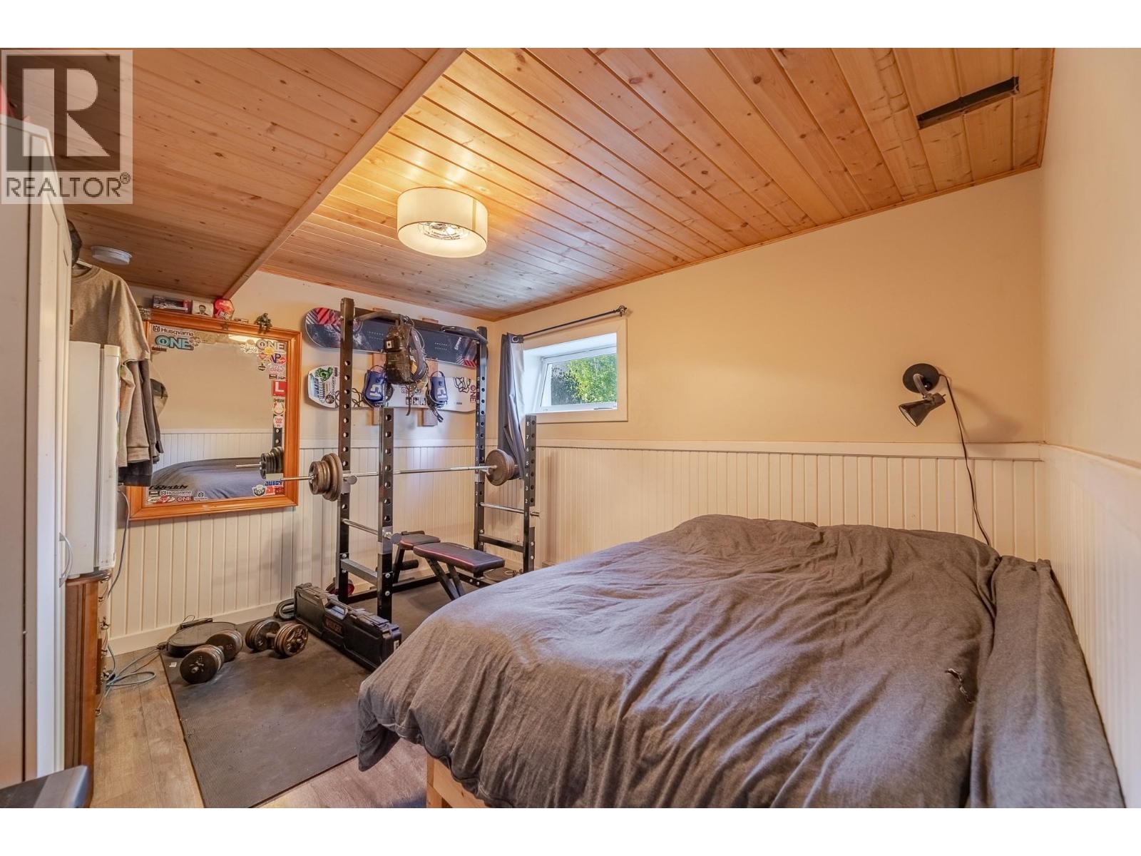 855 Fish Lake Road, Summerland - Image 1