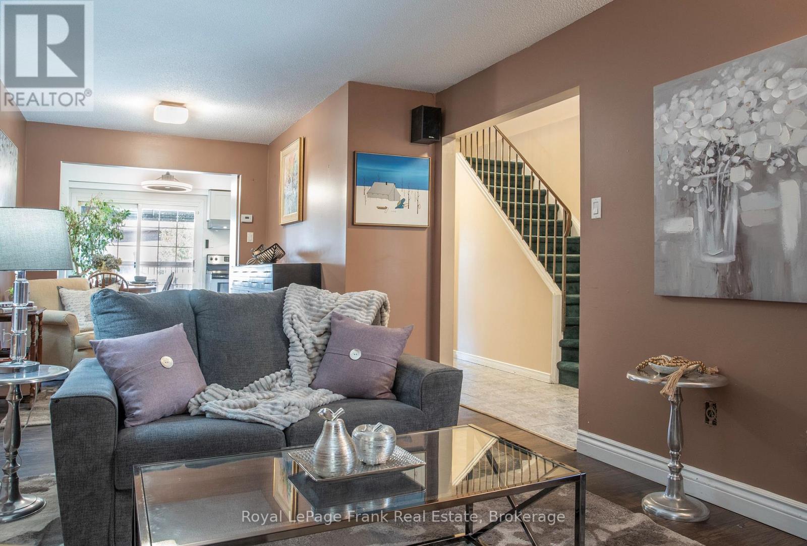 Photo of 22 PEACHTREE PLACE