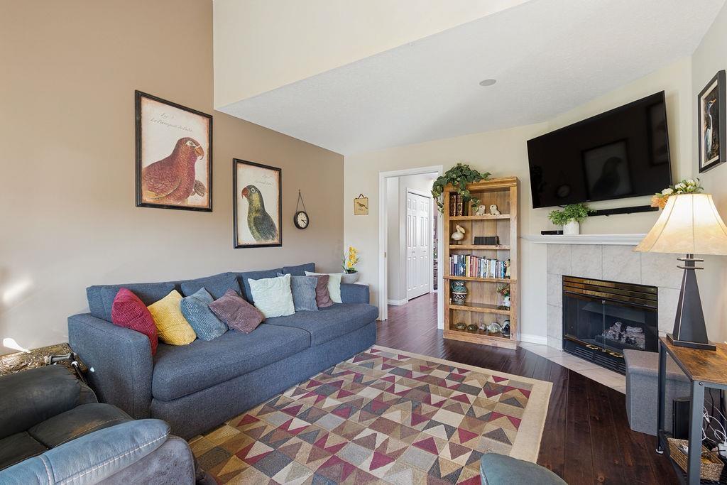 Photo of 4487 222A STREET 15