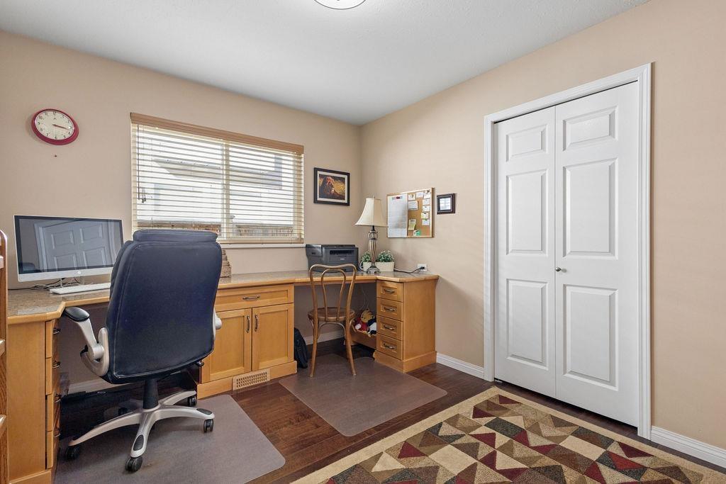 Photo of 4487 222A STREET 17