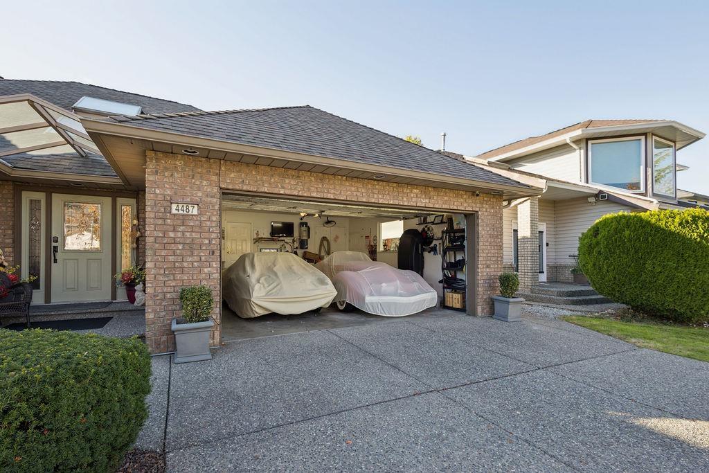 Photo of 4487 222A STREET 36