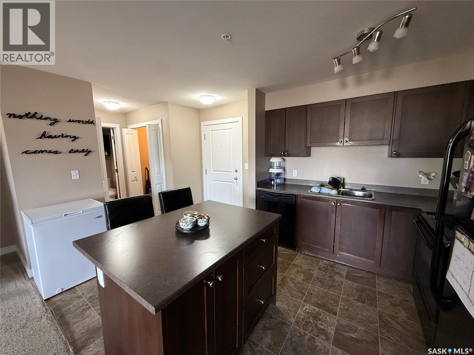 103 820 5th STREET NE, Weyburn — photo 7