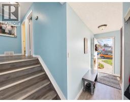 4pc Bathroom - 4354 9 Avenue, Edson, AB T7E1B4 Photo 7
