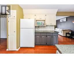68 Elliott Drive, Camrose, AB T4V3X7 Photo 14