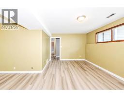 68 Elliott Drive, Camrose, AB T4V3X7 Photo 29