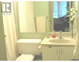 821 - 711 Bay Street, Toronto, ON M5G2J8 Photo 10