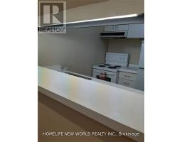 Bathroom - 821 - 711 Bay Street, Toronto, ON M5G2J8 Photo 6