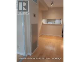 821 - 711 Bay Street, Toronto, ON M5G2J8 Photo 8