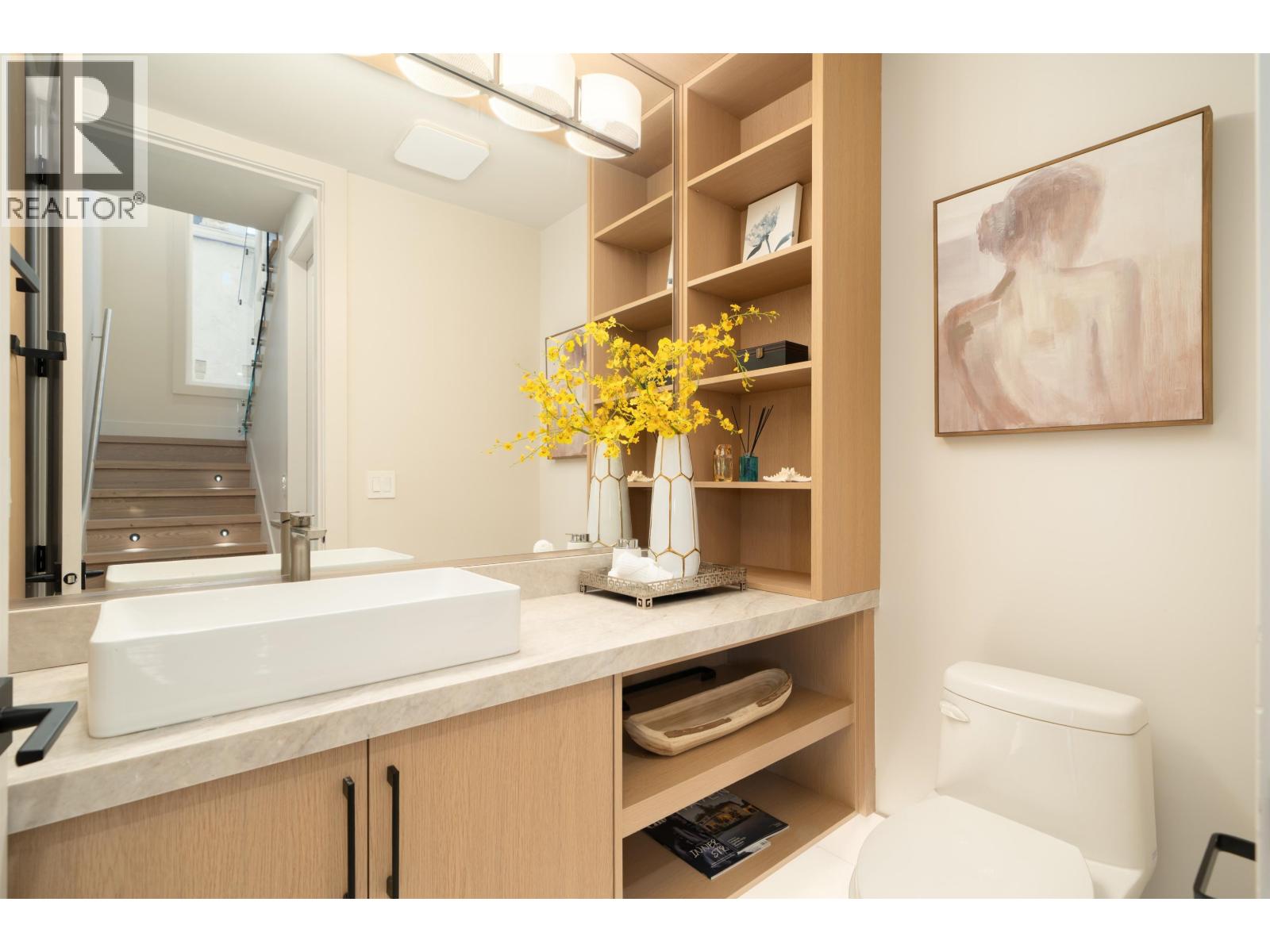 Photo of 1 5023 ROSS STREET 17