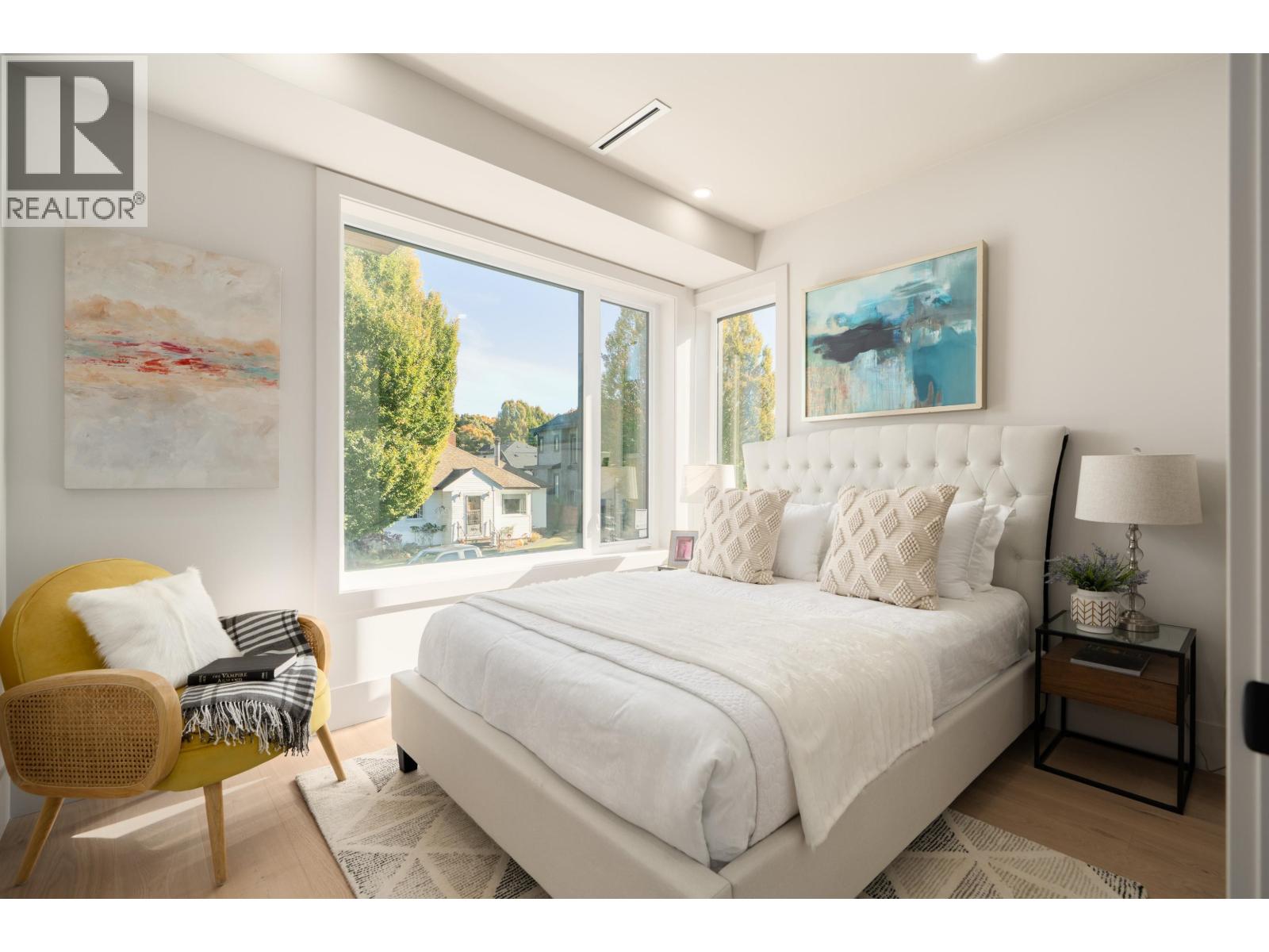 Photo of 1 5023 ROSS STREET 19
