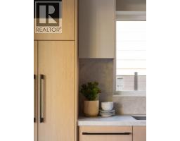 1 5023 Ross Street, Vancouver, BC V5W3K6 Photo 16