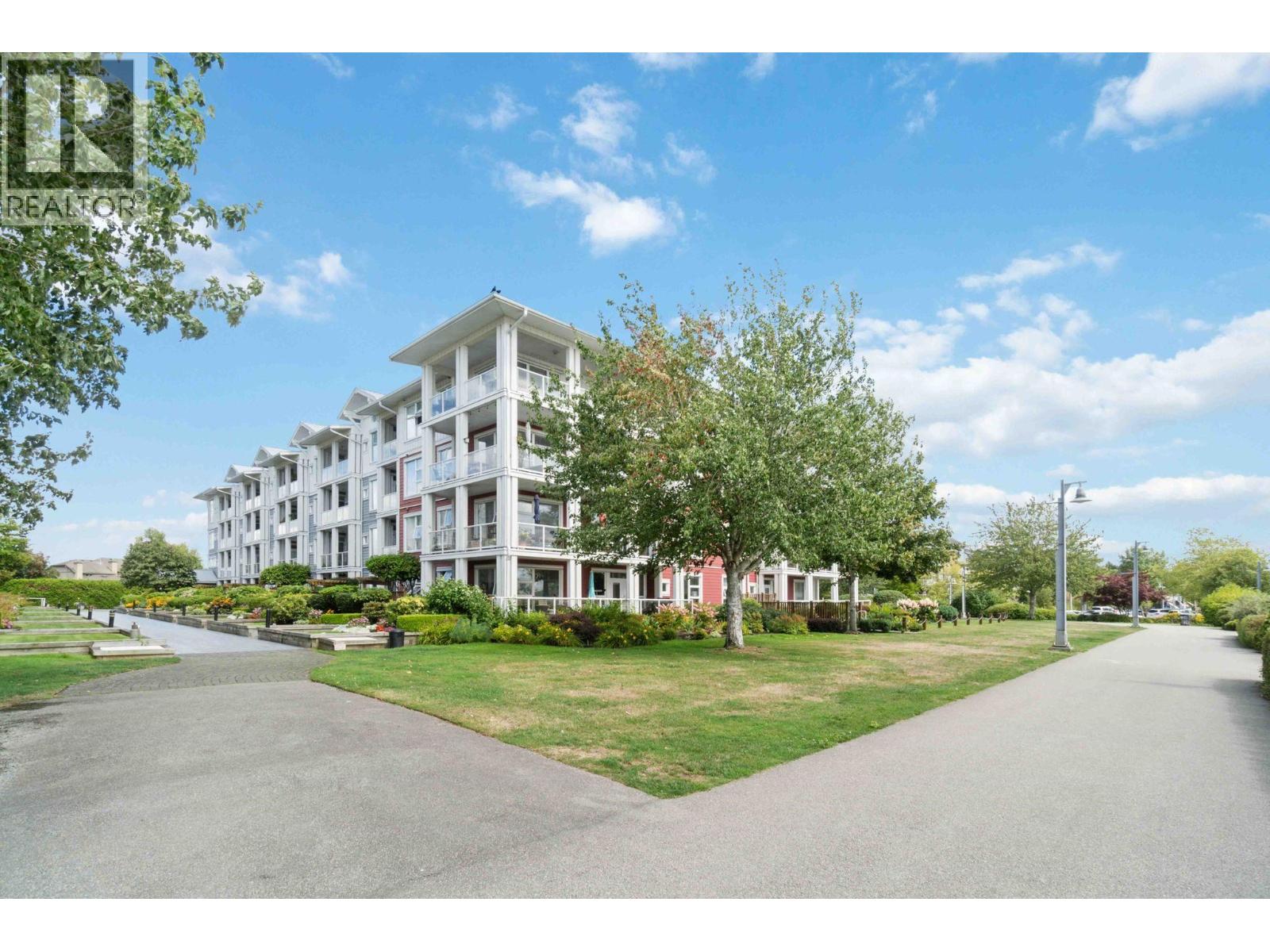 Photo of 416 4600 WESTWATER DRIVE 6