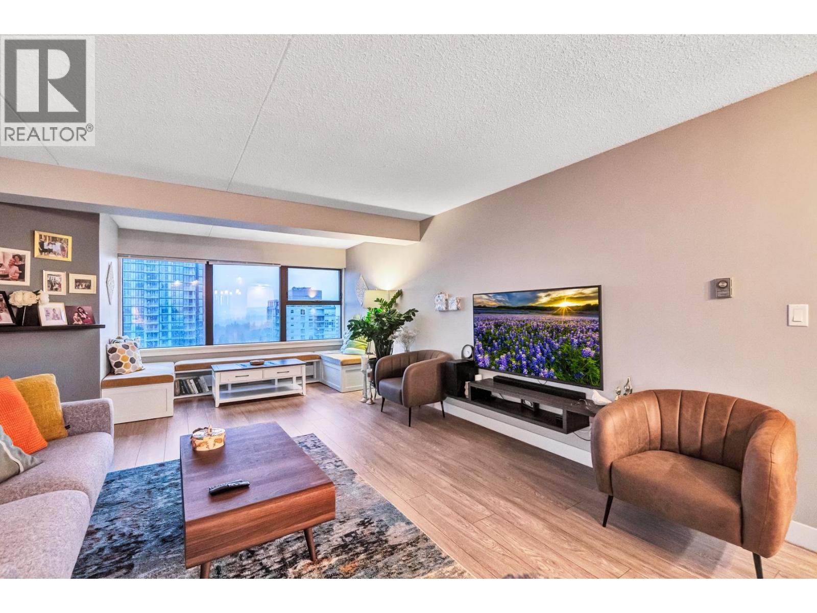 1204 1515 EASTERN AVENUE