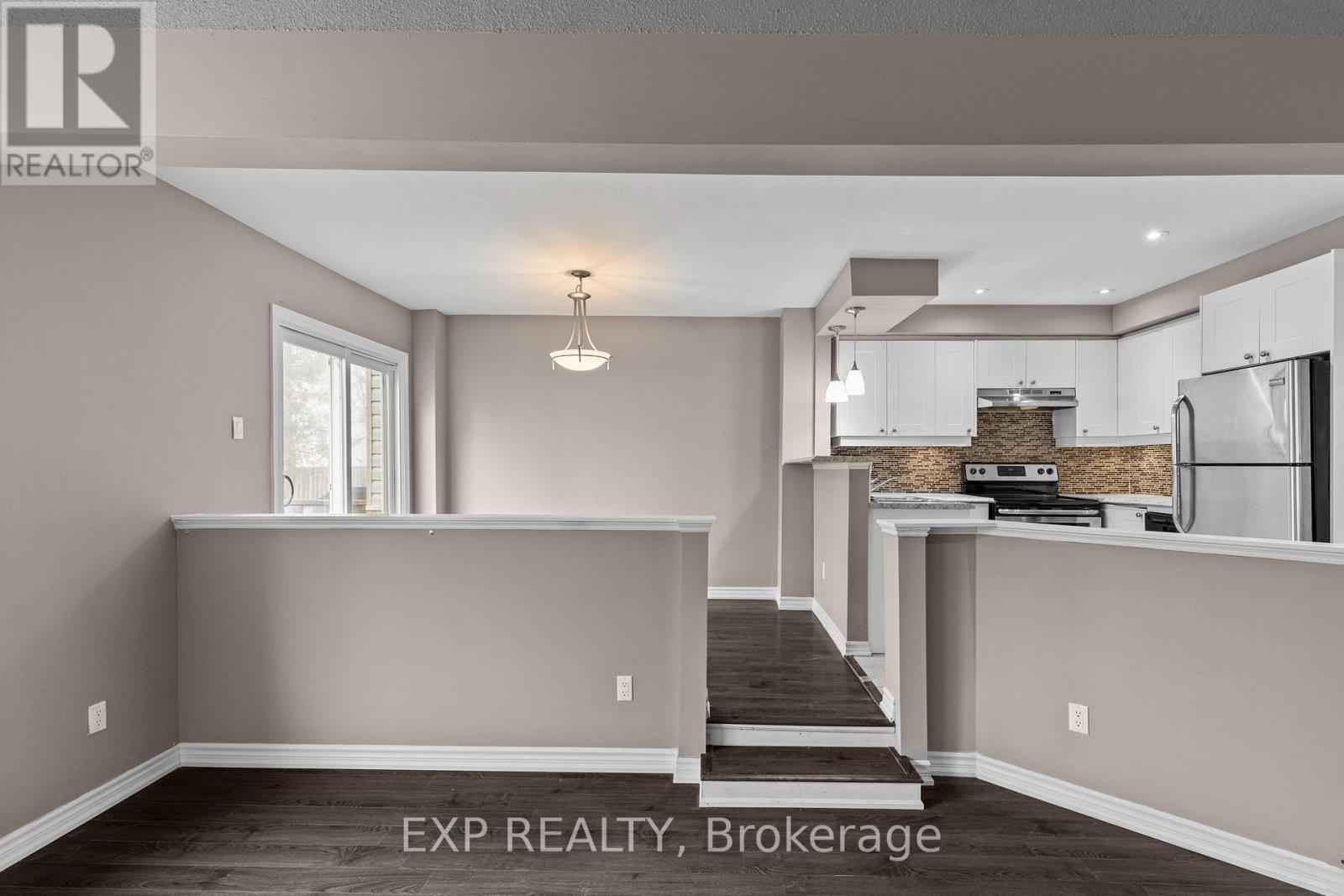 12-12 Lankin Boulevard, Orillia photo 13