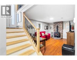 230 Case Street, photo 17