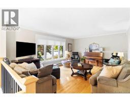 230 Case Street, photo 14