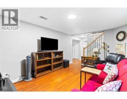 230 Case Street, photo 20