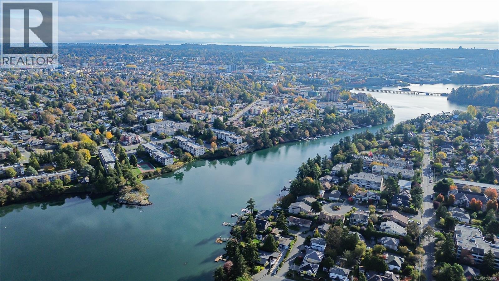 105 835 Selkirk Avenue, Esquimalt