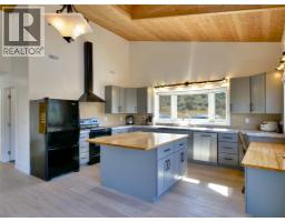 16994 Old Richter Pass Road, Osoyoos, BC V0H1V5 Photo 15