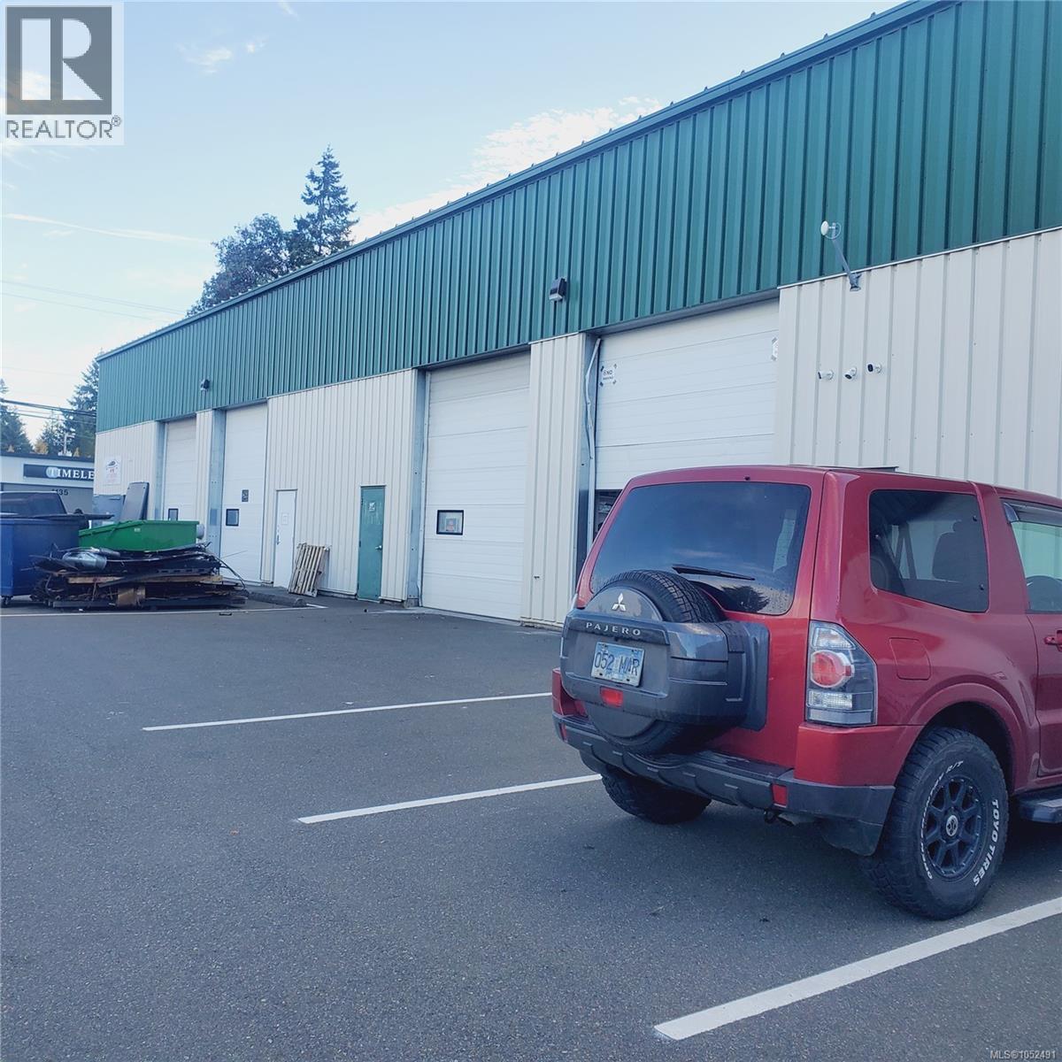 205 1120 Industrial Way, Parksville - Image 1
