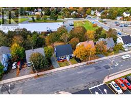 122 Empire Avenue thumbnail 27