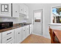 122 Empire Avenue thumbnail 7