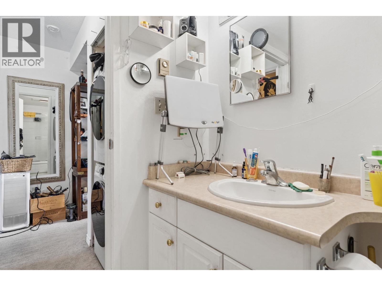 Photo of 8 2023 W 4TH AVENUE 14