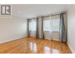 37 Birdstone Crescent, Toronto, ON M6N5H5 Photo 11