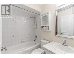 37 Birdstone Crescent, Toronto, ON M6N5H5 Photo 13