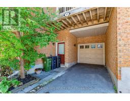 37 Birdstone Crescent, Toronto, ON M6N5H5 Photo 21