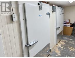 890 Bloor Street W, Toronto, ON M6G1M5 Photo 8
