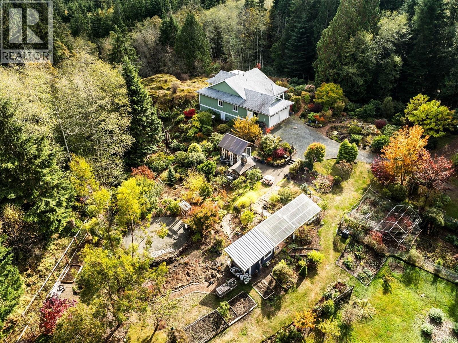 8126 Brutus Ridge Rd - 1