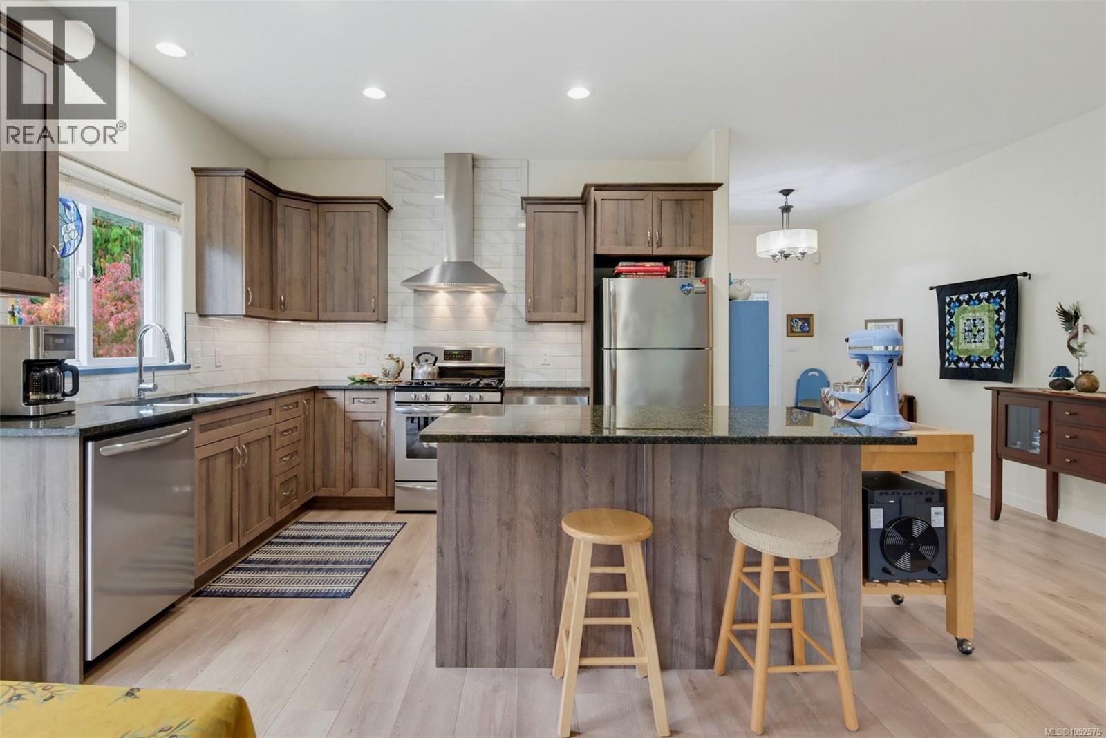  8126 Brutus Ridge Road, Sooke