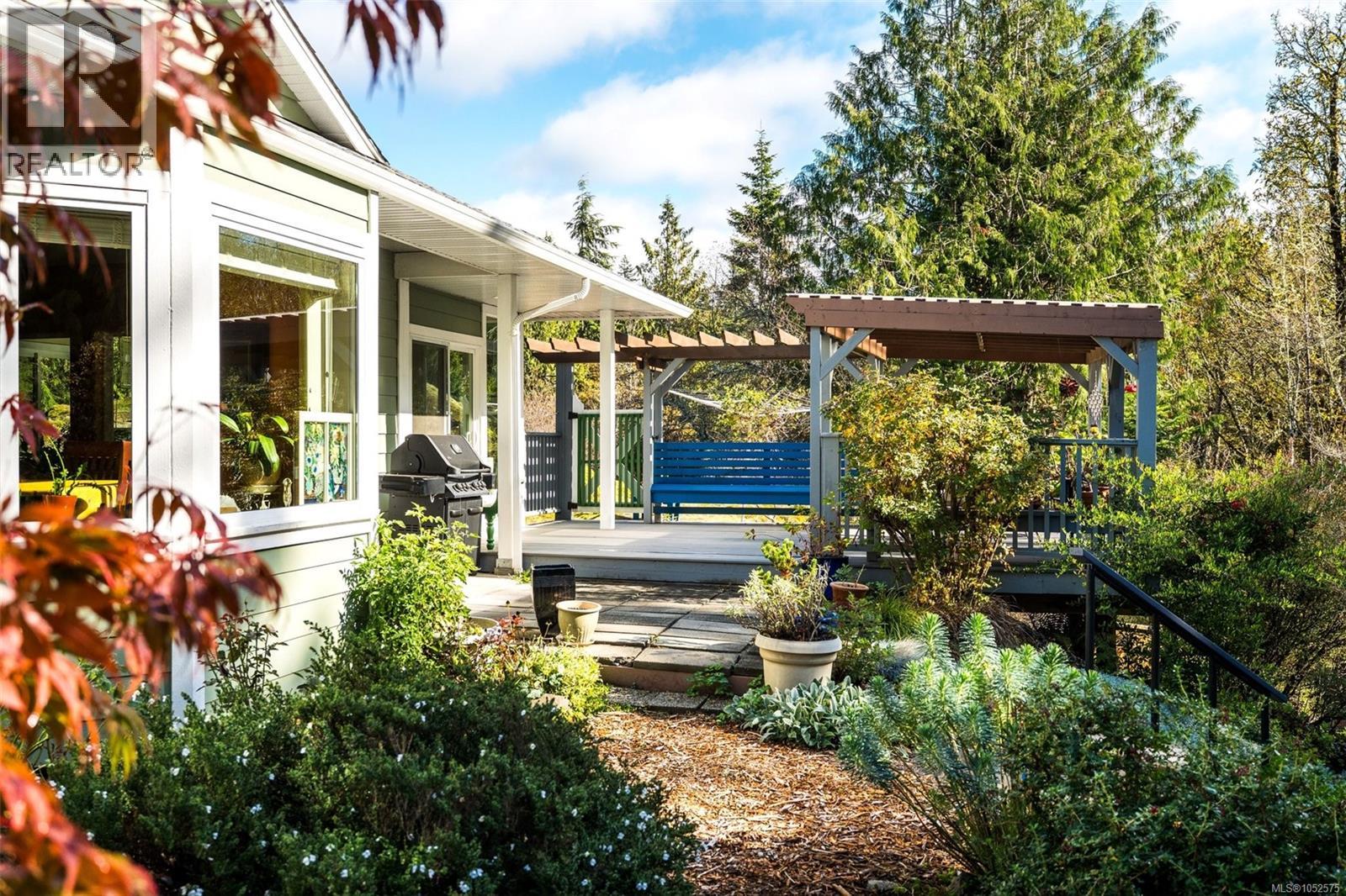  8126 Brutus Ridge Road, Sooke