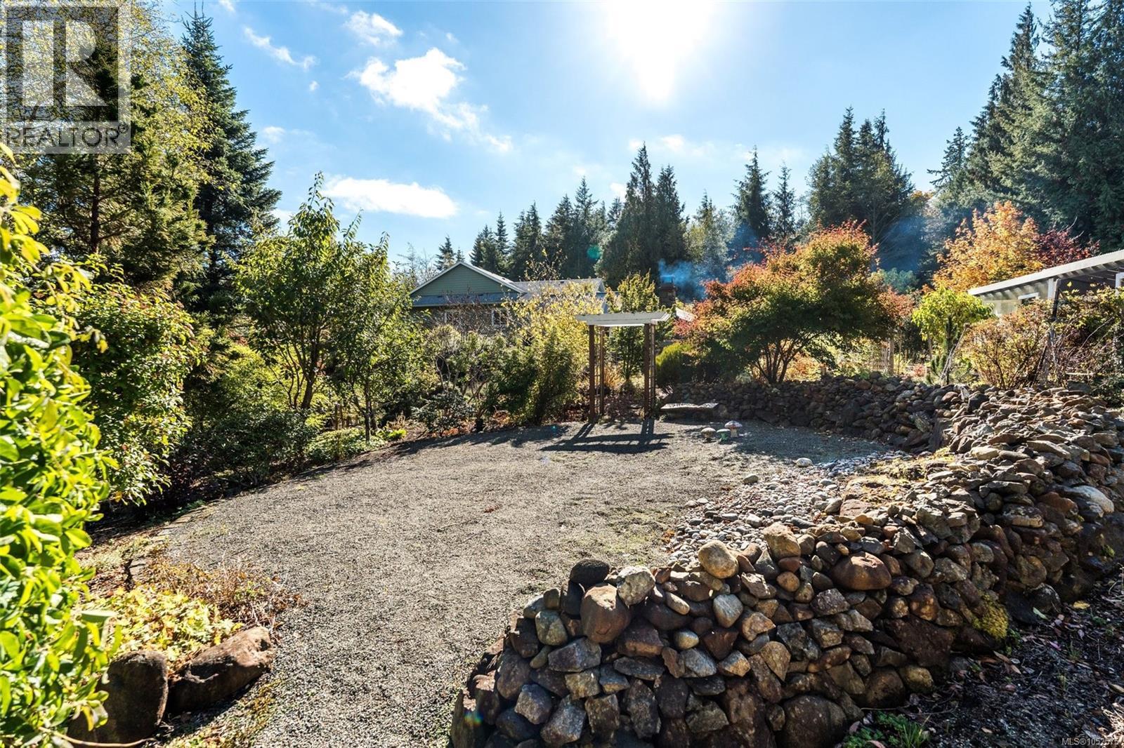  8126 Brutus Ridge Road, Sooke