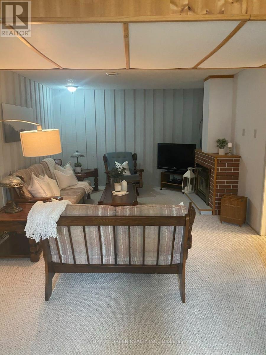 45 ELLIOTT STREET W - 12