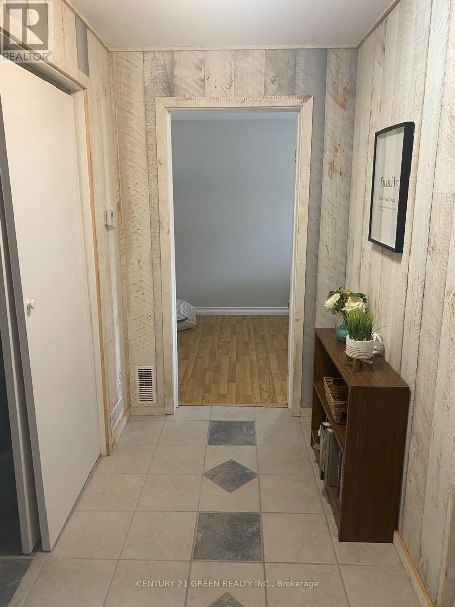 45 ELLIOTT STREET W - 8