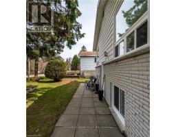 45 Elliott Street W, Huntsville, ON P1H1W2 Photo 14