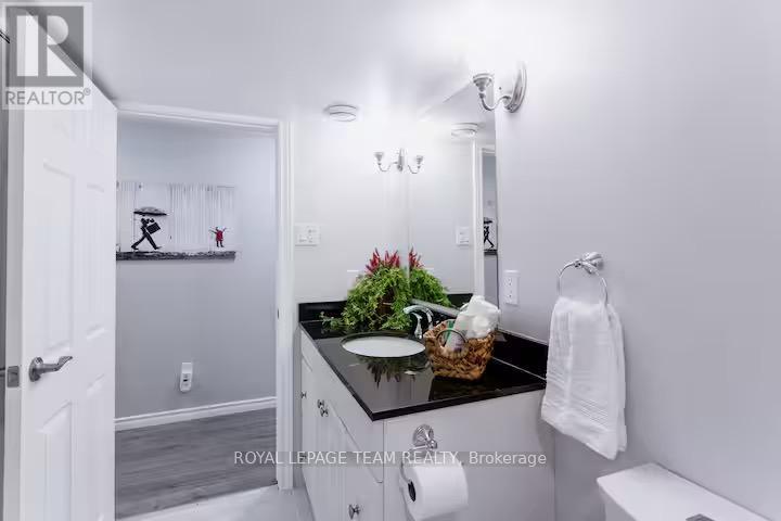 Condos for Rent in Ottawa – 2 – 1492 NORTHDALE STREET, Ottawa – By Peter Sagos - Image 17