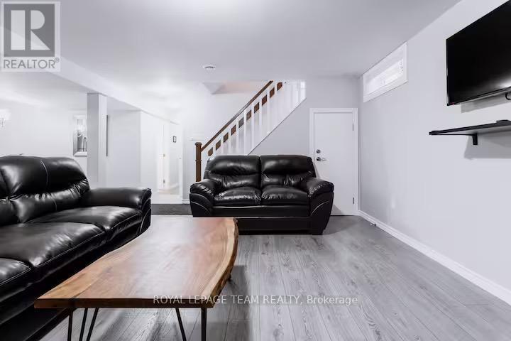 Condos for Rent in Ottawa – 2 – 1492 NORTHDALE STREET, Ottawa – By Peter Sagos - Image 10