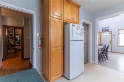 449 Jefferson Avenue, Winnipeg, MB R2V0N5 Photo 22
